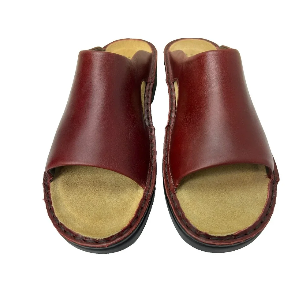 NWOB, NATO Platform Sandal Red Cutout Leather Slide Slip-on Suede Insole SZ 40/9